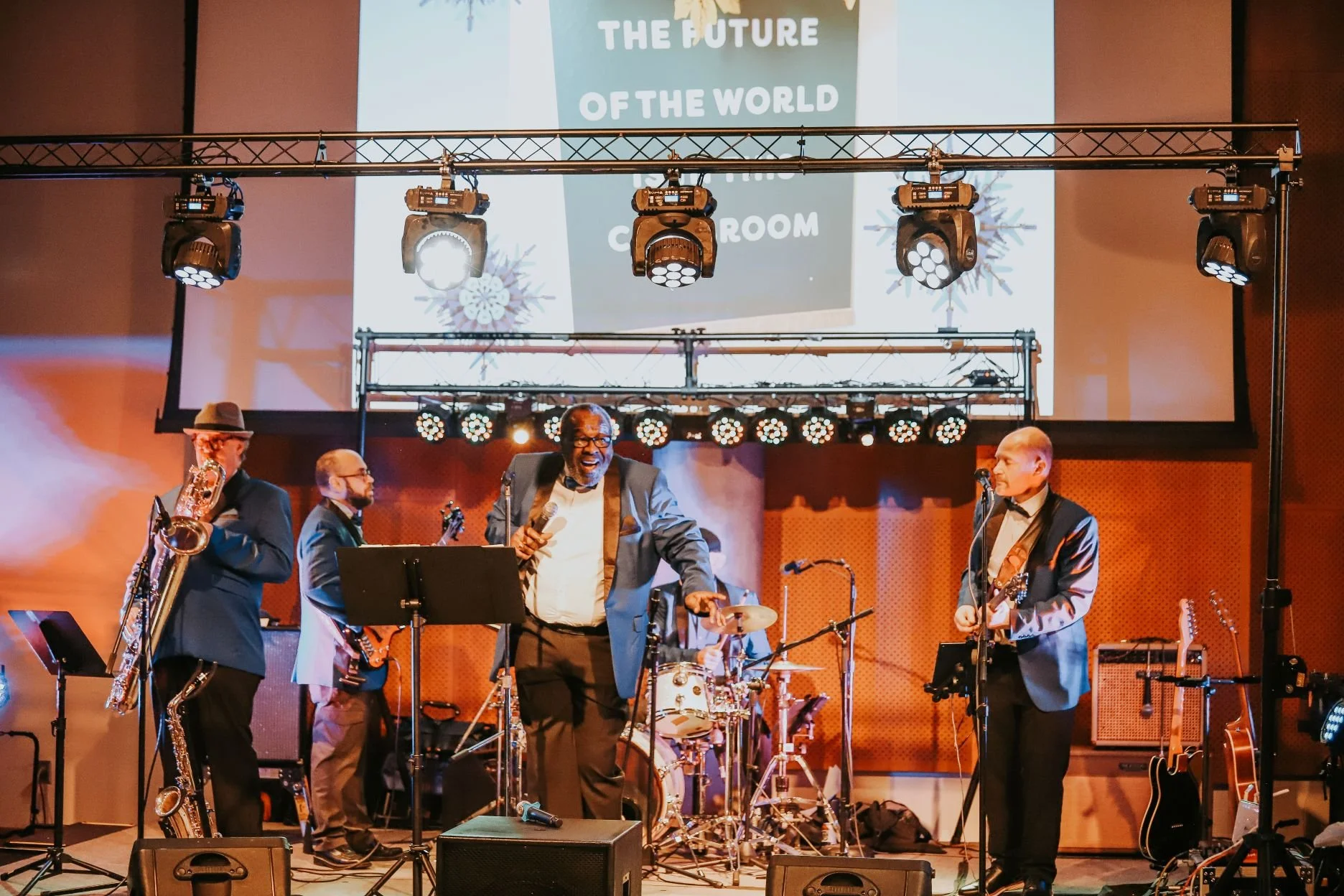 Donnie Raye & the Blues Foundation Live at Claim 52 - Sep. 19
