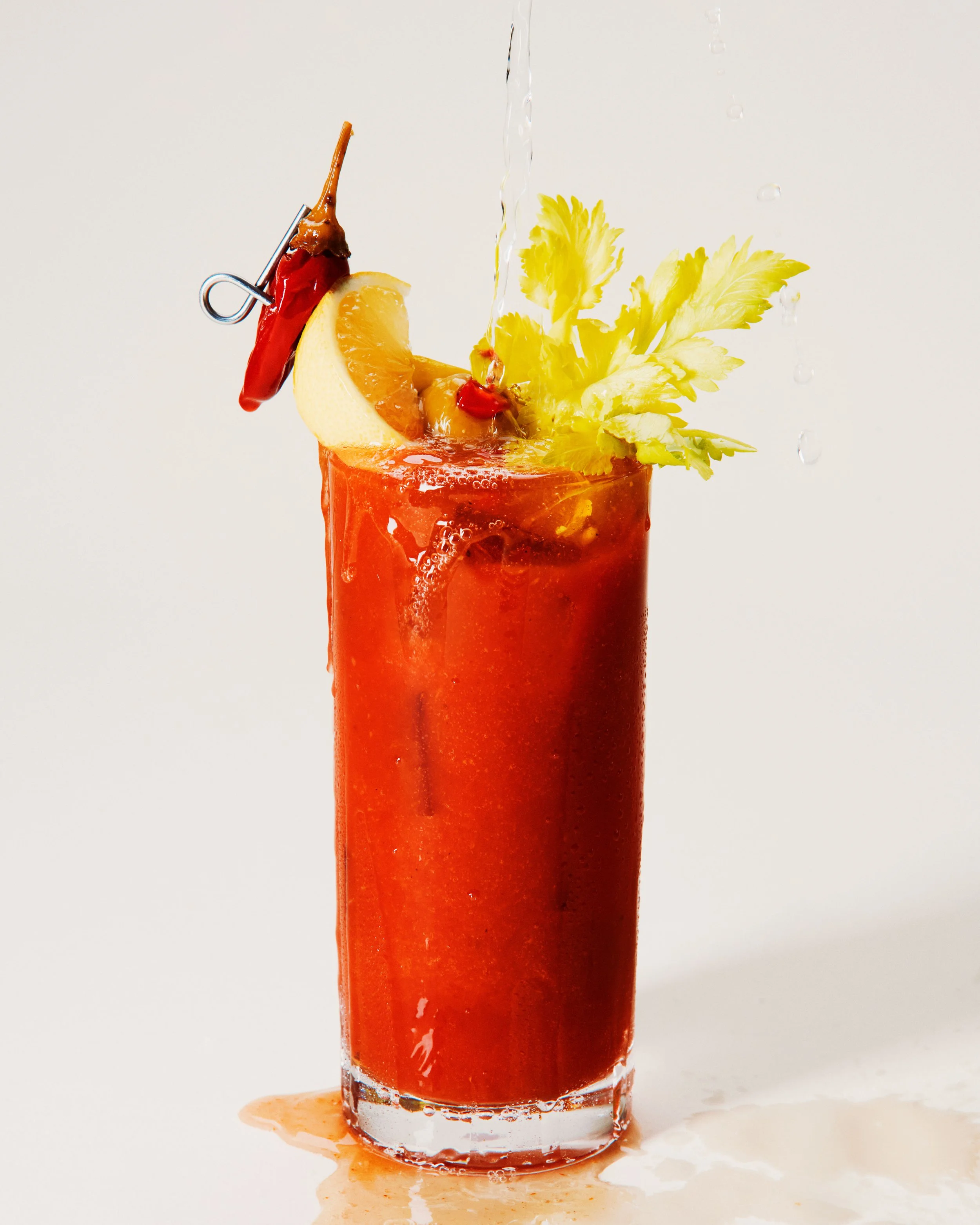 bloody-mary-mix-taste-test_IG_V2_121025_3770_VOG_final.jpg