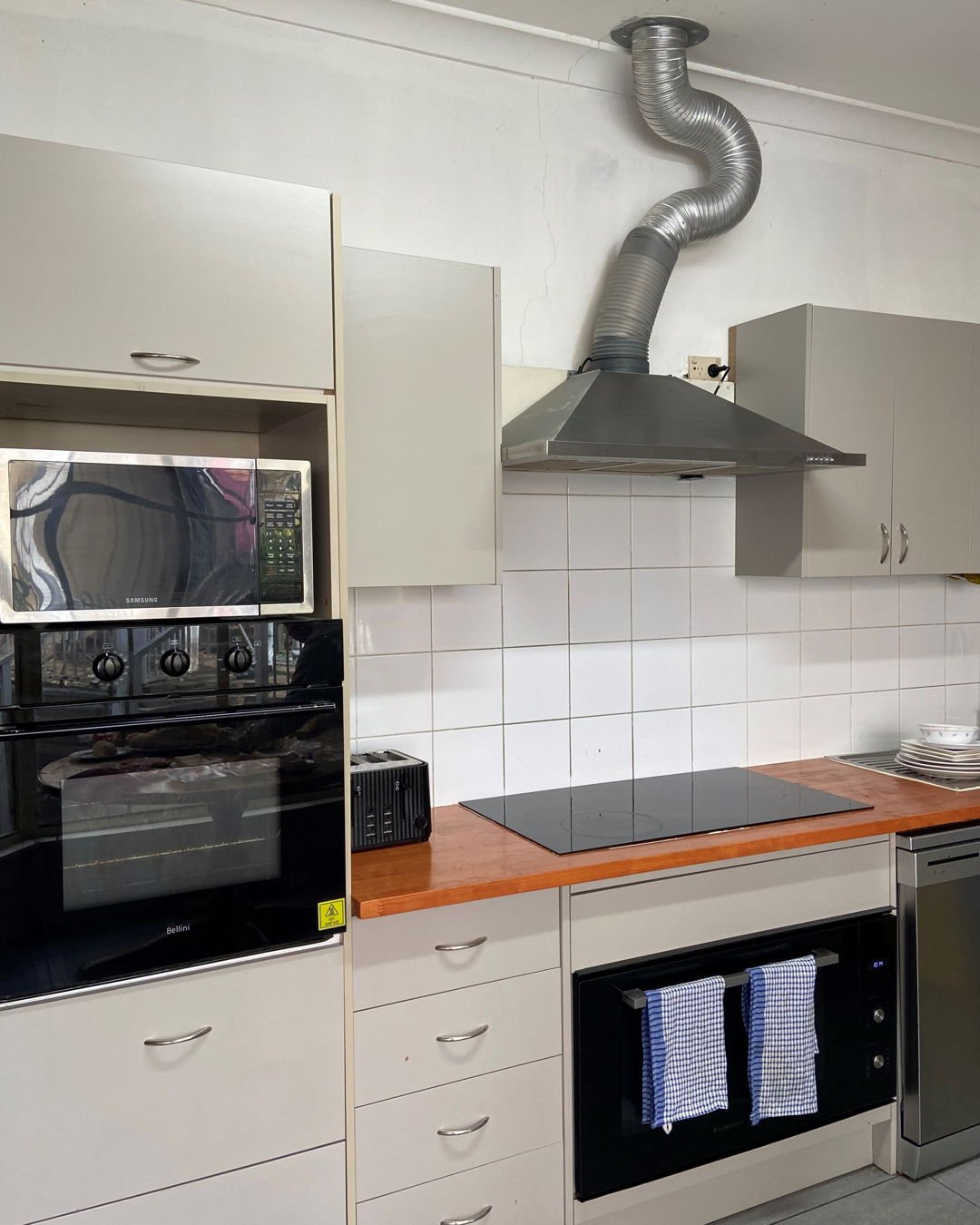 👨&zwj;🍳 Our residents at de Porres are enjoying their updated kitchen

Thanks to a grant from the IMB Bank Community Foundation, we&rsquo;ve been able to give this tired old kitchen the upgrade it needed&mdash;making it safer, more functional, and 