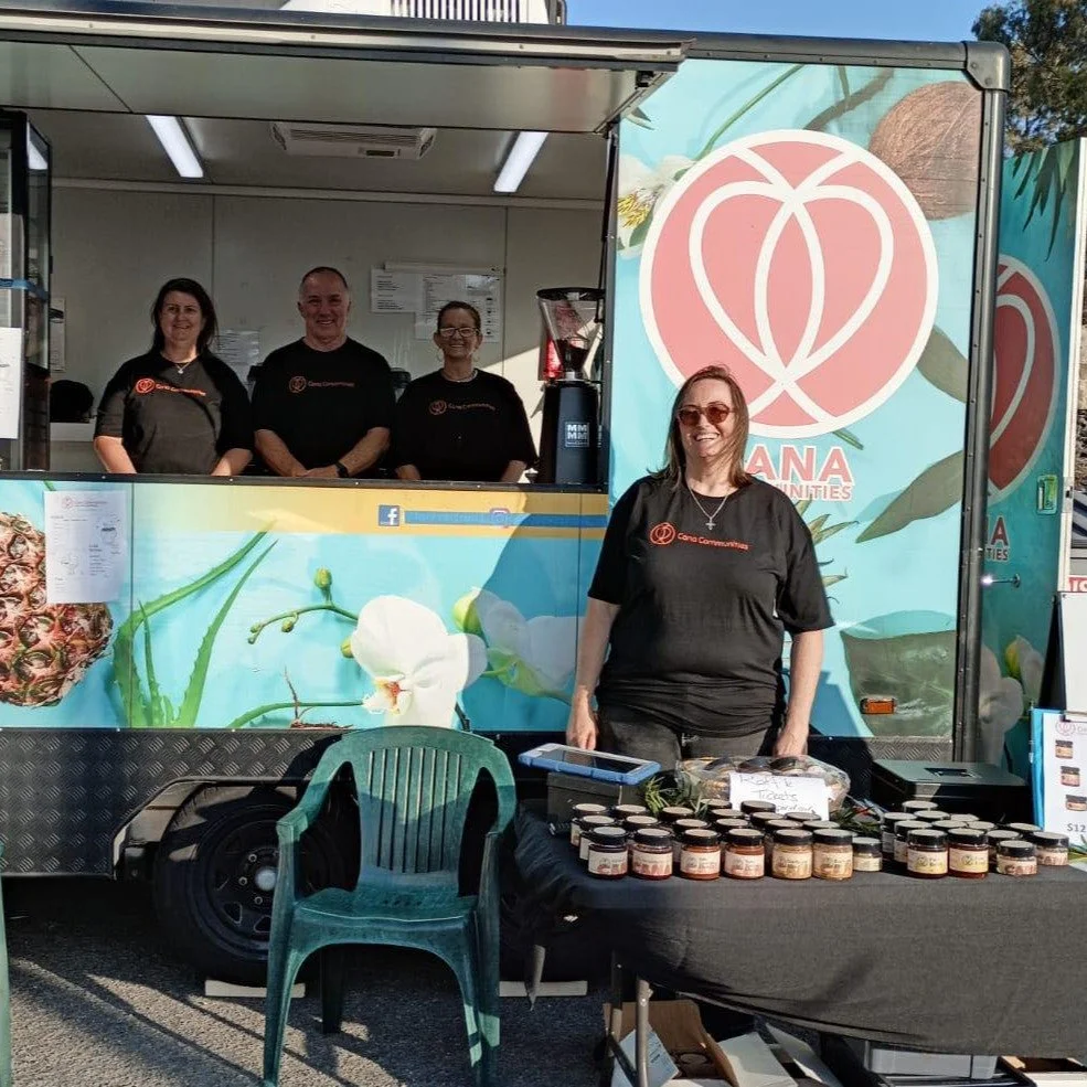 Out &amp; about last weekend...Bunnings O&rsquo;Connor Family Christmas event. A good evening shared by many. 
Food truck Drinks and WA made pantry Products. Supporting our community!