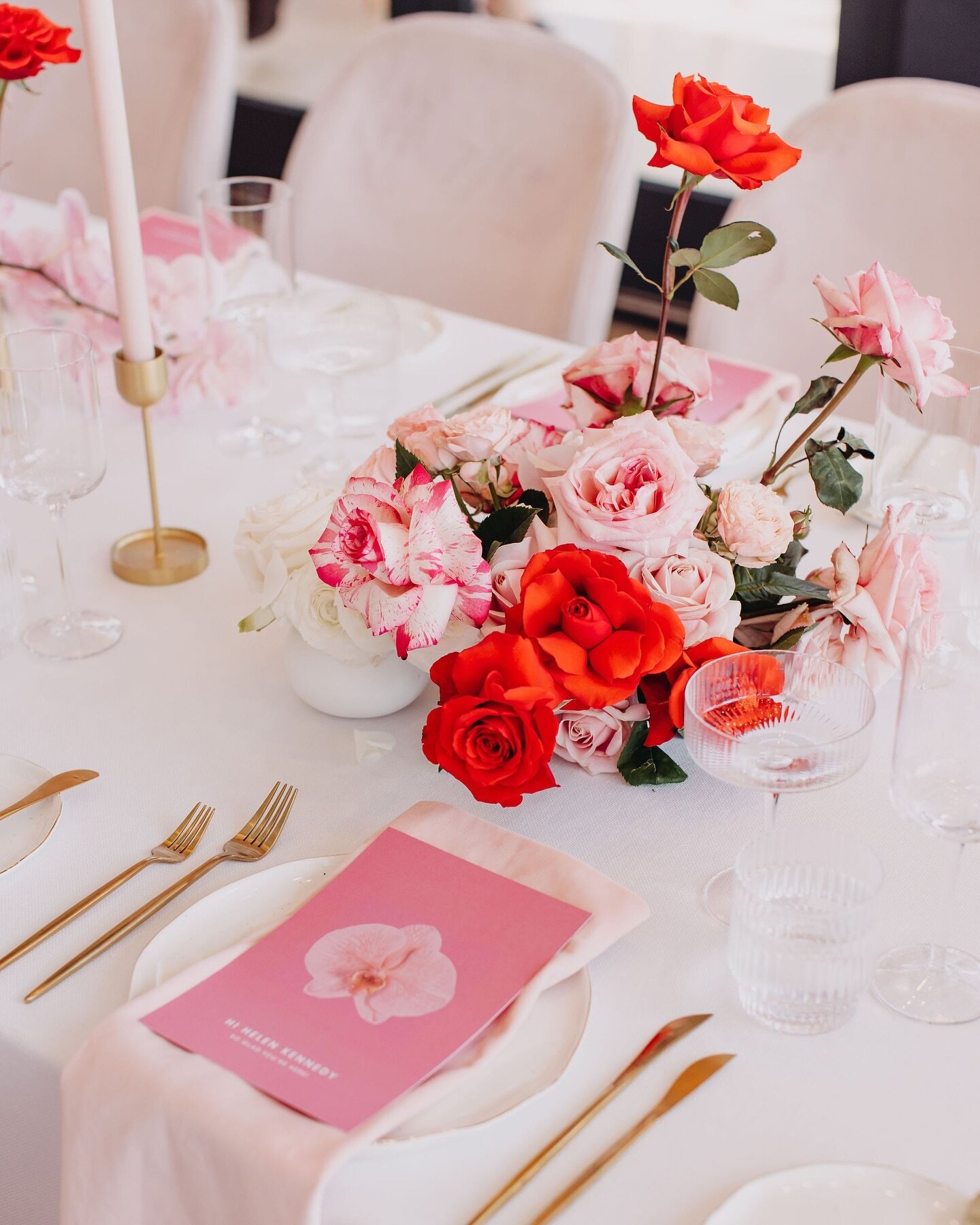 Details 💝

A pink phaelenopsis orchid on every menu&hellip; Tying in with the signage throughout the venue, it&rsquo;s the little touches that make all the difference when it comes to private events 🎀

&bull;

Image by @ridhwaanmoolla 

#whiteevent