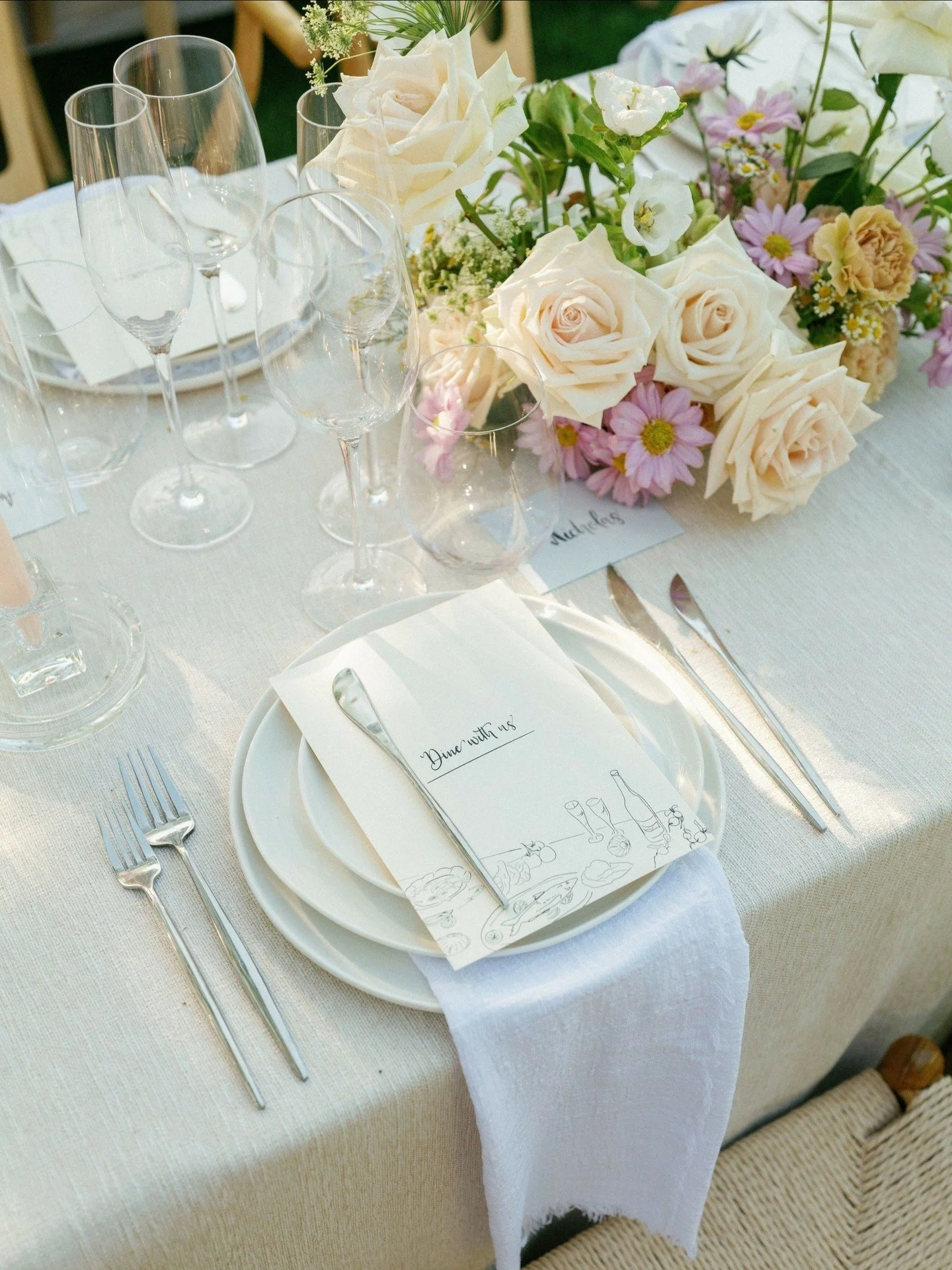 Stationery 🖊

How beautiful is this stationery suite created by @creativeline_andco for Abbey &amp; Matt&rsquo;s wedding?

Your stationery should be both functional and beautifully designed, setting the tone for your wedding from the very first impr