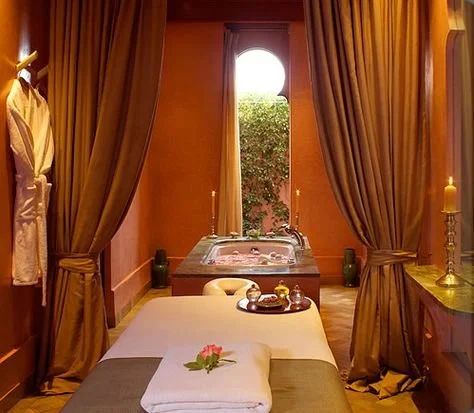 1e54c6604e674112bdf6ad3b524d1185--spa-treatment-room-spa-treatments.jpeg