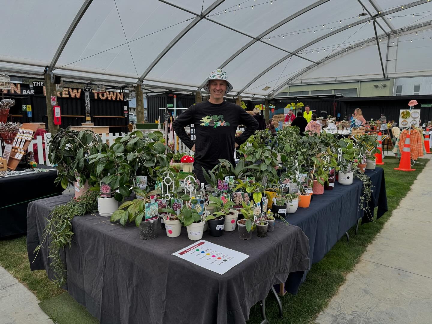 At the Brewtown Botanist Market today from 10 &lsquo;till 3pm. Lots of great prices on a wide variety of hoya. Come down and say hi! 👋