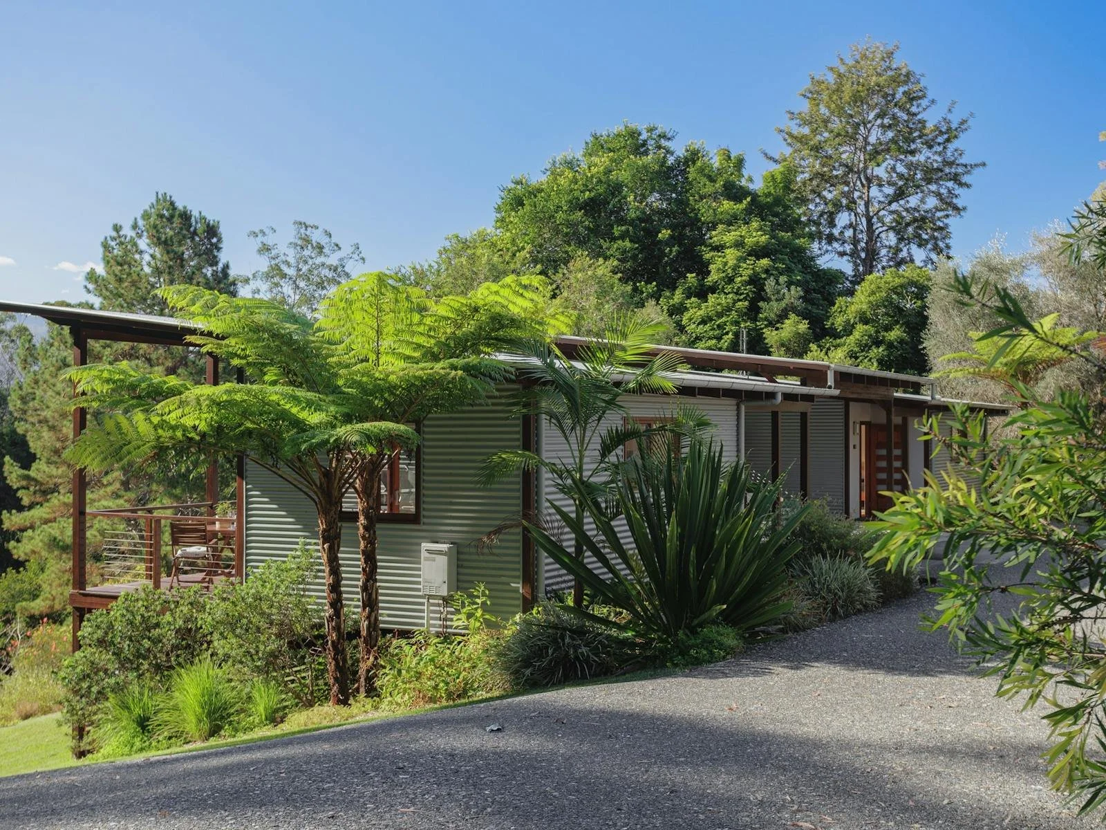 Lilypad Luxury Cabins Bellingen