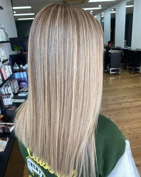 Blonde-Specialist-Wella professionals-Blonde hairdresser- creamy blonde-platinum- The Wright Salon Panania