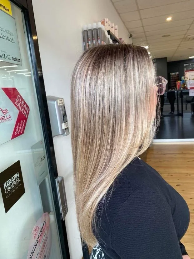 Blonde-Specialist-Wella professionals-Blonde hairdresser-creamy blonde, The Wright Salon Panania