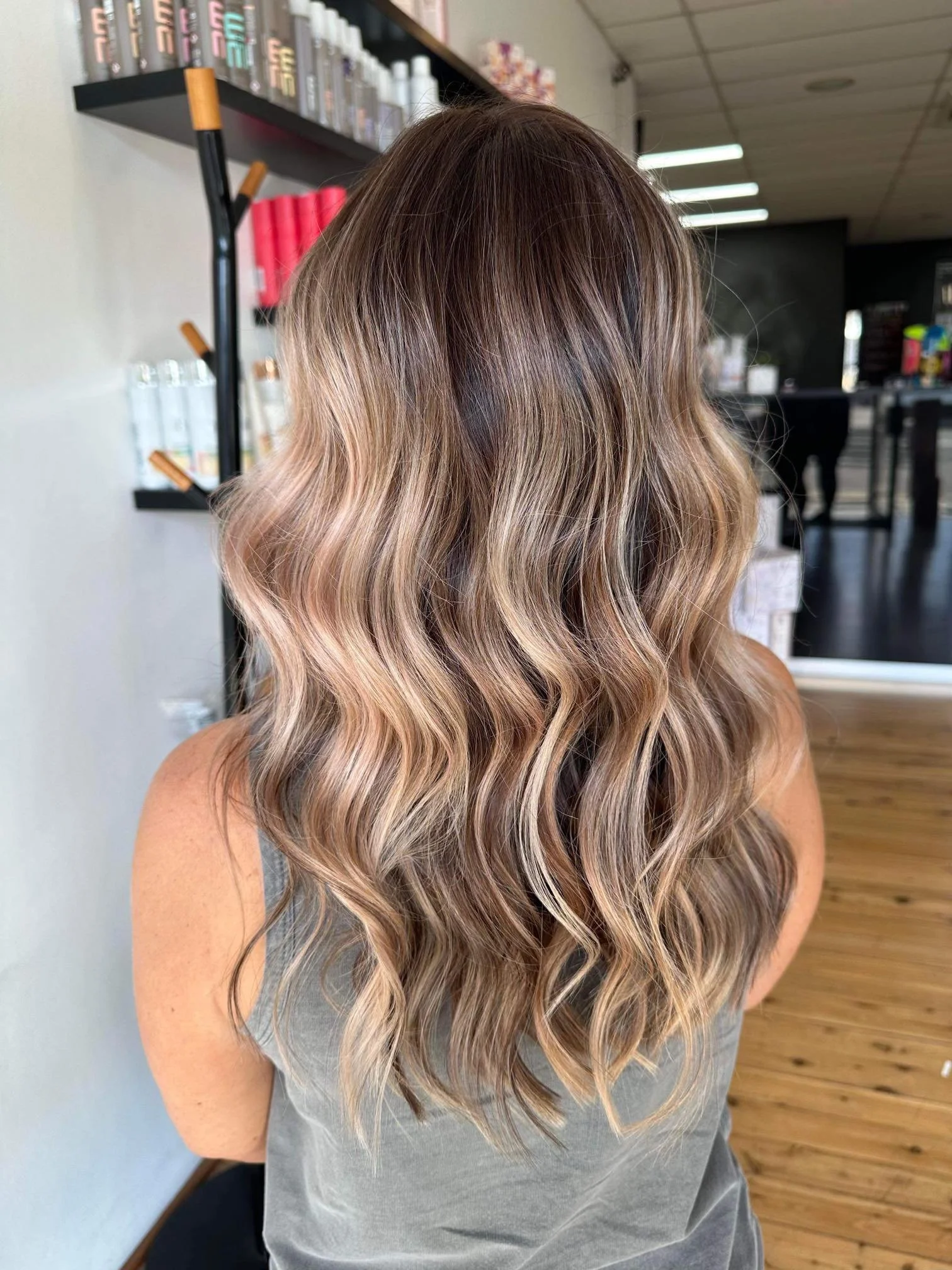 Blonde-Specialist-Wella professionals-Blonde hairdresser-creamy blonde, The Wright Salon Panania