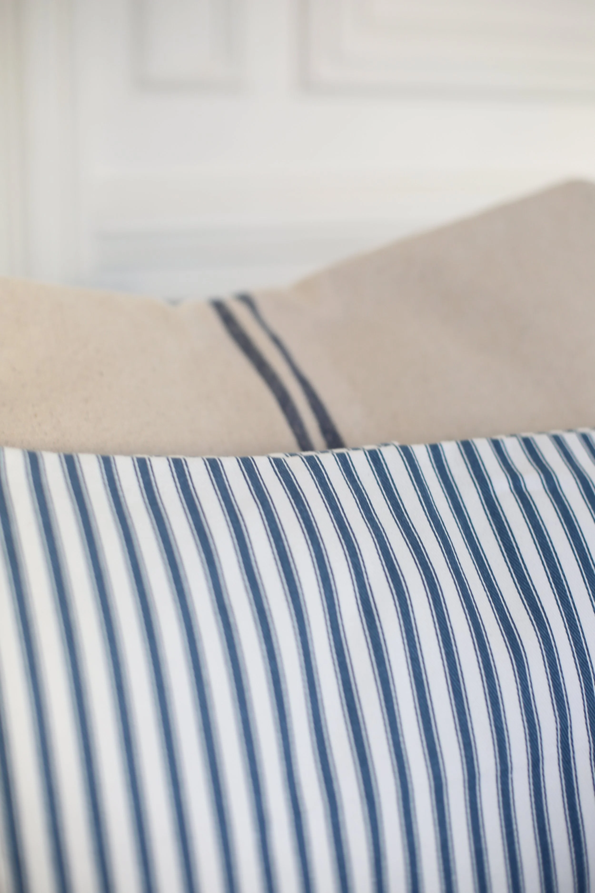 Blue Stripe Cushion_Rêvesdesalpes.JPG