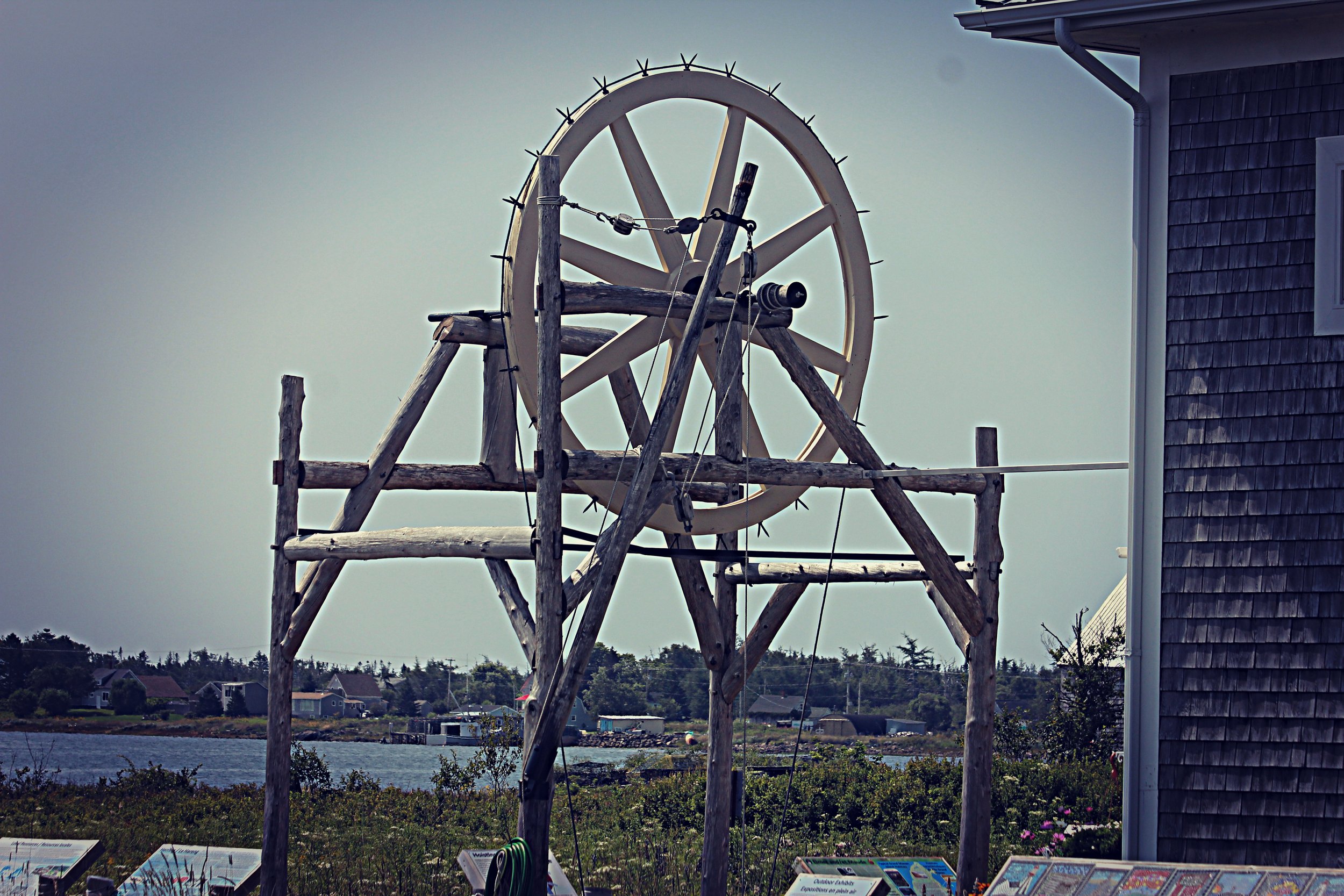 IMG_340INT.jpg