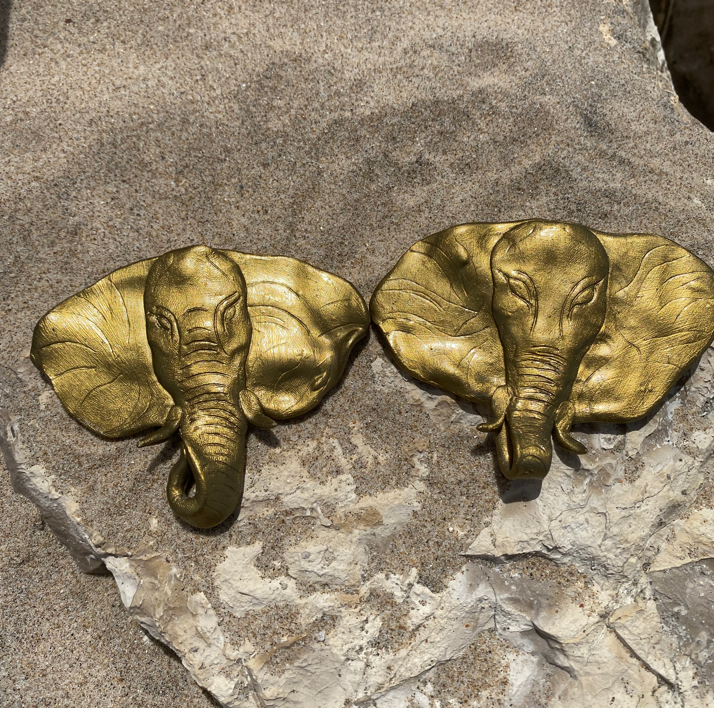 MEMORIES2 EARRINGS.png