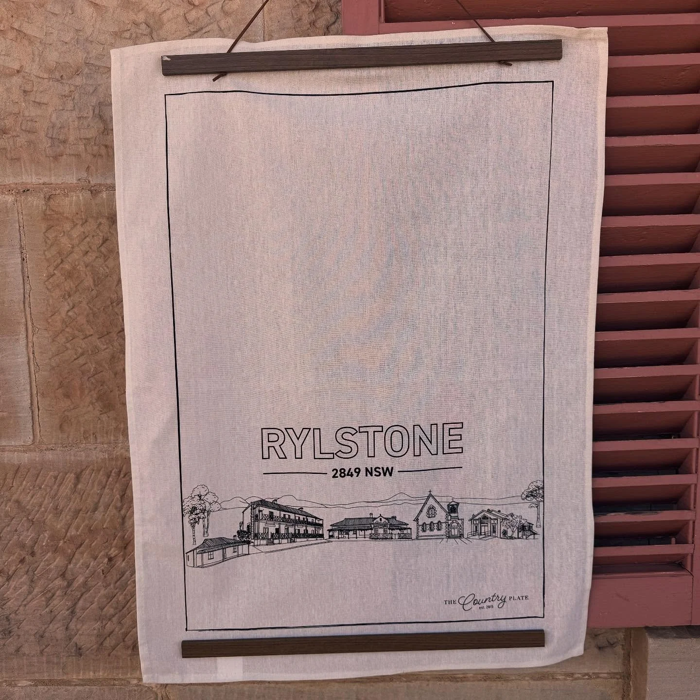 🌿 TOWN TEA TOWELS 🌿
Im so excited to introduce our two brand new town tea towels!
~ The first celebrates Rylstone with its iconic buildings
~ The second lists all the towns of our beautiful region

Printed on a luxe linen/cotton blend, they&rsquo;r