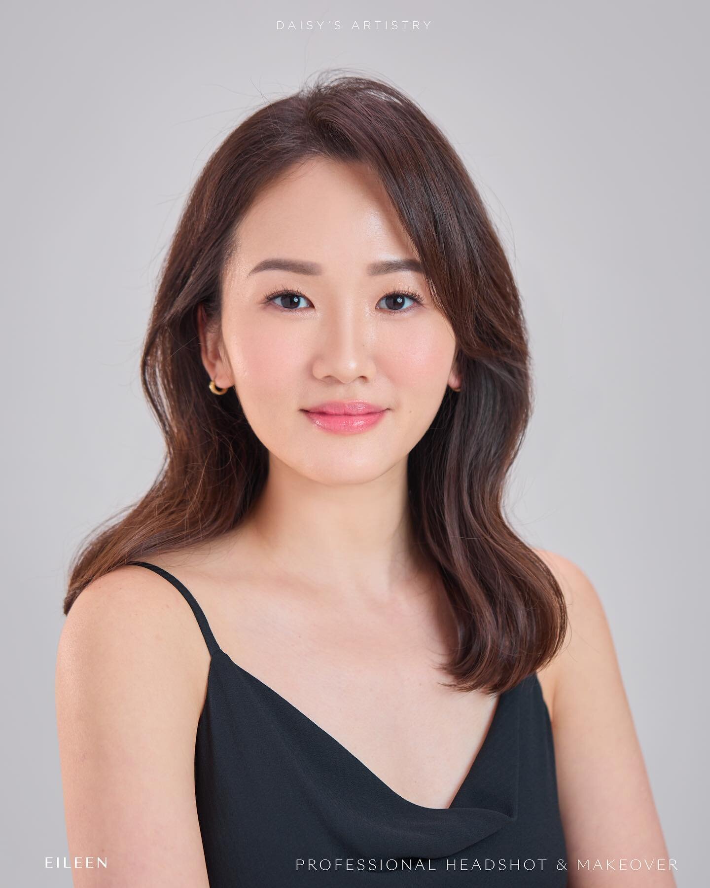 Eileen 🤍 Professional Headshot &amp; Makeover

Prepped her skin with the @bobbibrownsg enriched face base for a healthy glow after polishing her skin with toner.

I used a darker lip color in the beginning but changed it to the @diorbeauty &ldquo;pa
