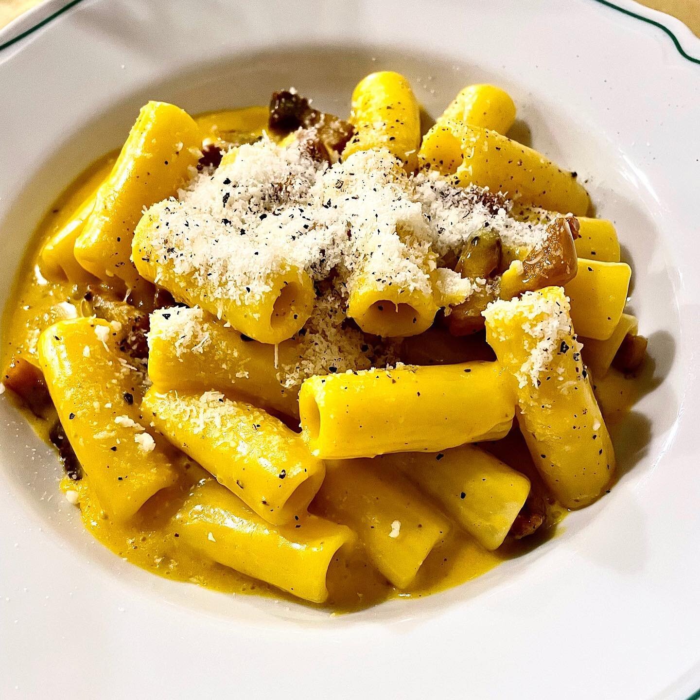 On my first night in Rome i went to Pietro Valentini for some traditional Roman dishes. On my second night, I wanted something more modern so I booked a table at Trattoria SantoPalato where chef Sarah Cicolini serves up her versions of some Italian c