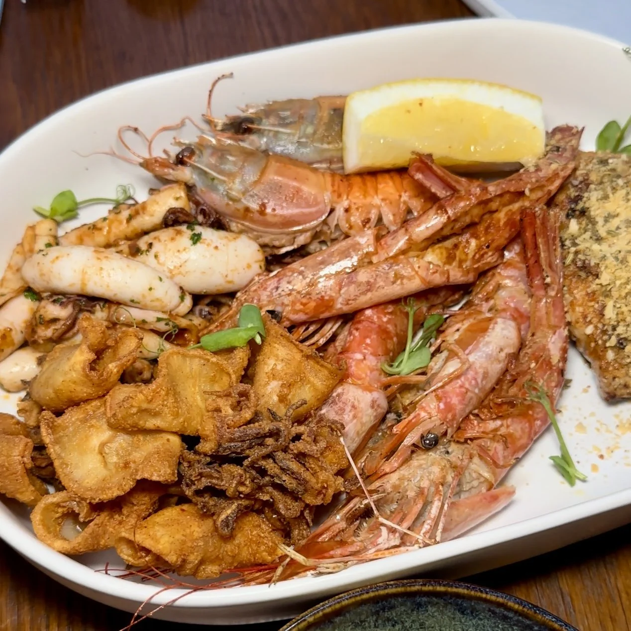 Tourism in Durban: South Africa’s Warm Coastal City https://images.squarespace-cdn.com/content/v1/6113d5ead5b3c072ba412973/1701339247814-2ZT0LWOJYHHW1ZAMEWKH/IMG_9276.jpg?utm_source=chatgpt.com