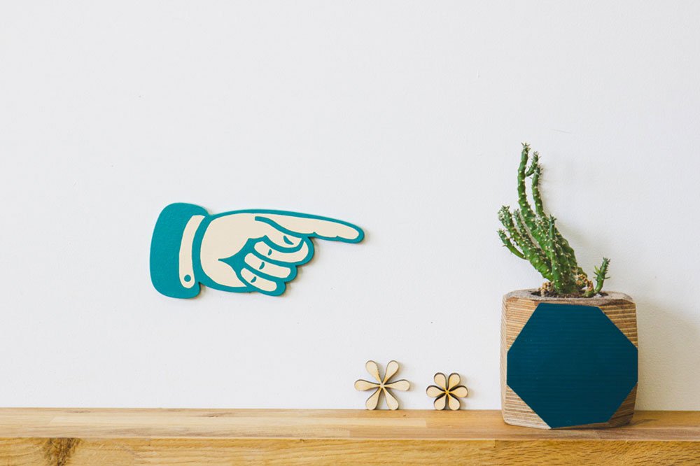 Pointing-Hand-Holly-&-Co-Rich-C-Studio.jpg