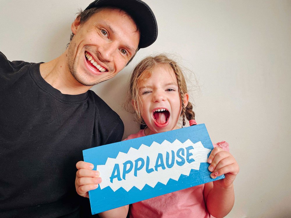 Applause-Rich-C-Studio-Ada.jpg