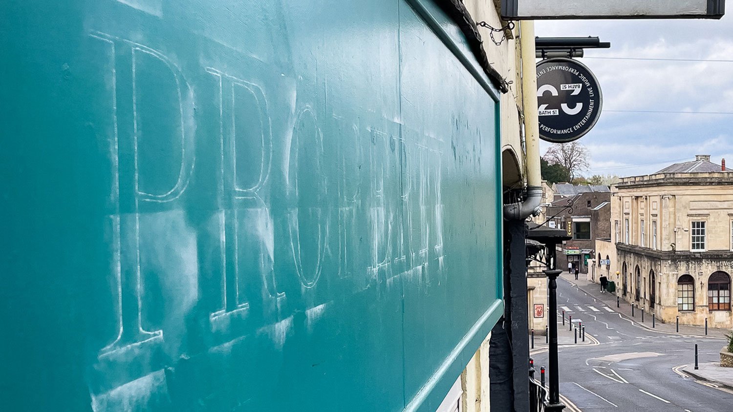 Firefly Property, Bath Street, Frome. Hand-painted shopfront by Rich C Studio, sign painting and graphic design studio, Frome.