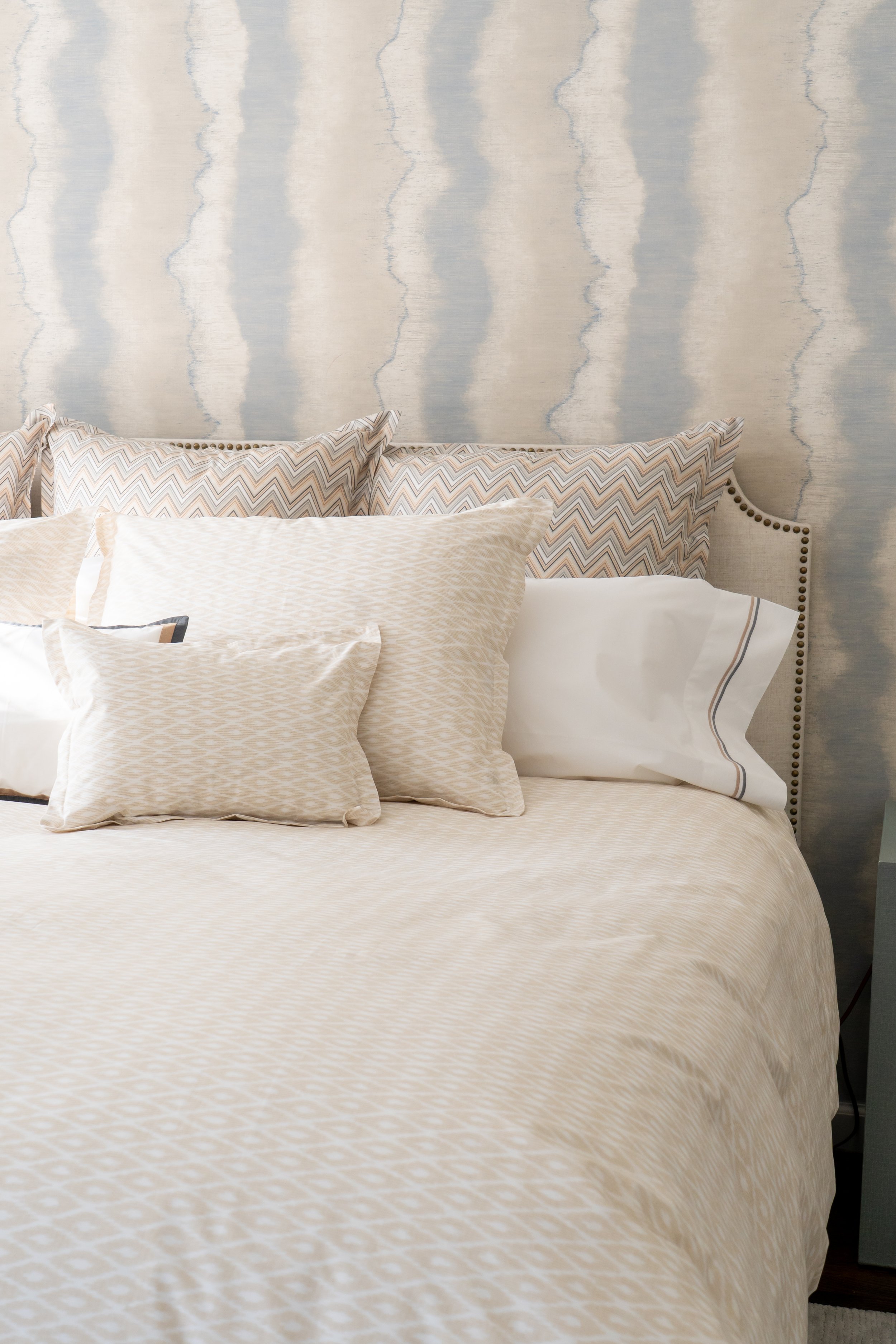 Carlo natural side view.jpg