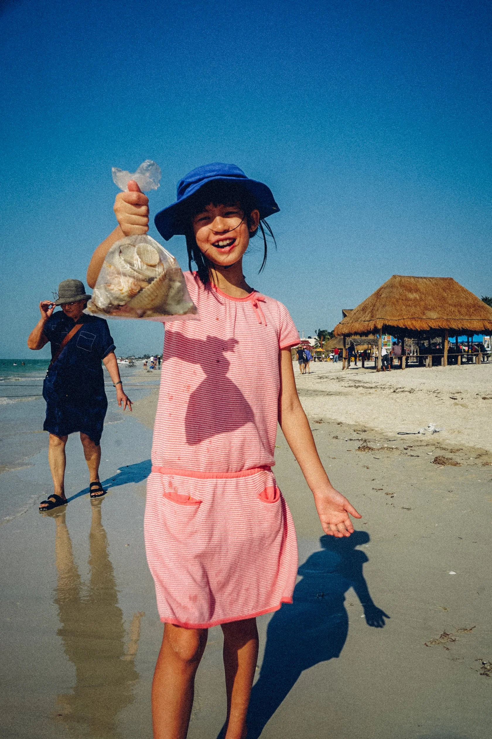 shannonlushan lifestyle photography documentary family vacation mexico.jpg