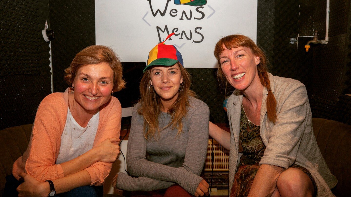 Menig medemens wenst schrijfster- actrice Leen Dendievel als WensCast- gaste. U vraagt, wij draaien! Ontdek Leen Dedievels levensinzichten en wensen via uw favoriete podcastapp of wensmens.be. 

🙏 fotografe Ellen De Munter en &lsquo;soundman Sander&