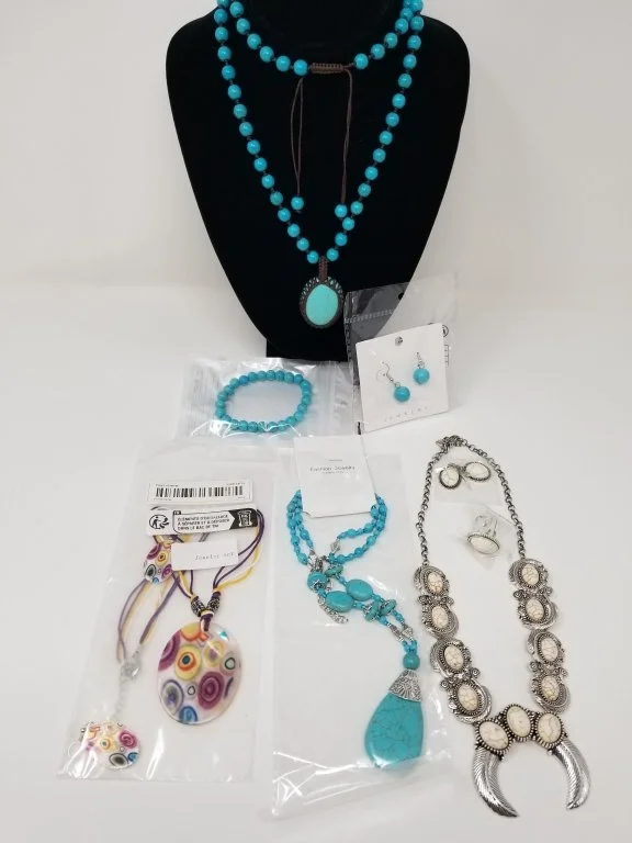 175_Lot_379_Group_of_costume_jewelry.jpg