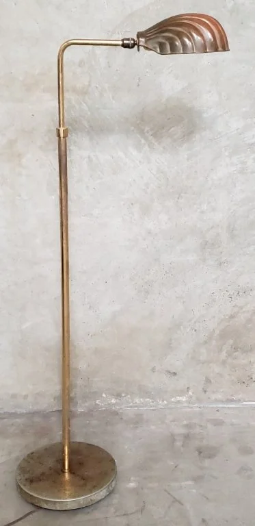 195_Rank_195_Lot_171_Hollywood_Regency_brass_floor_lamp.jpg