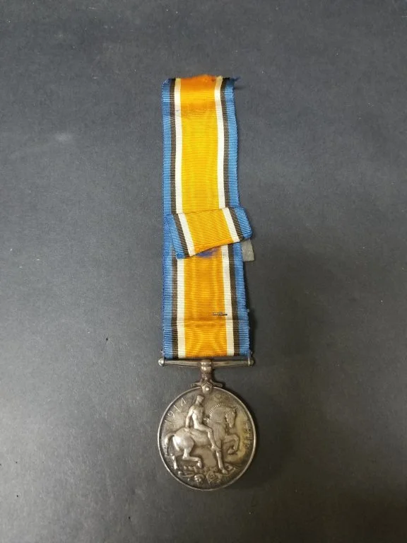 050 - Lot 102 - WWI silver British war medal.jpg
