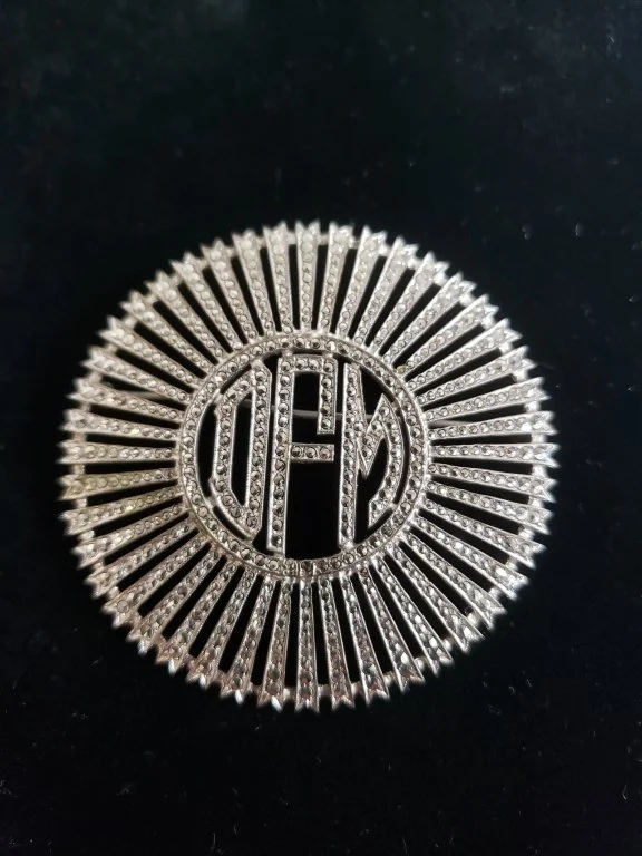 173_Rank_173_Lot_501_Sterling_silver_and_marcasite_brooch.jpg