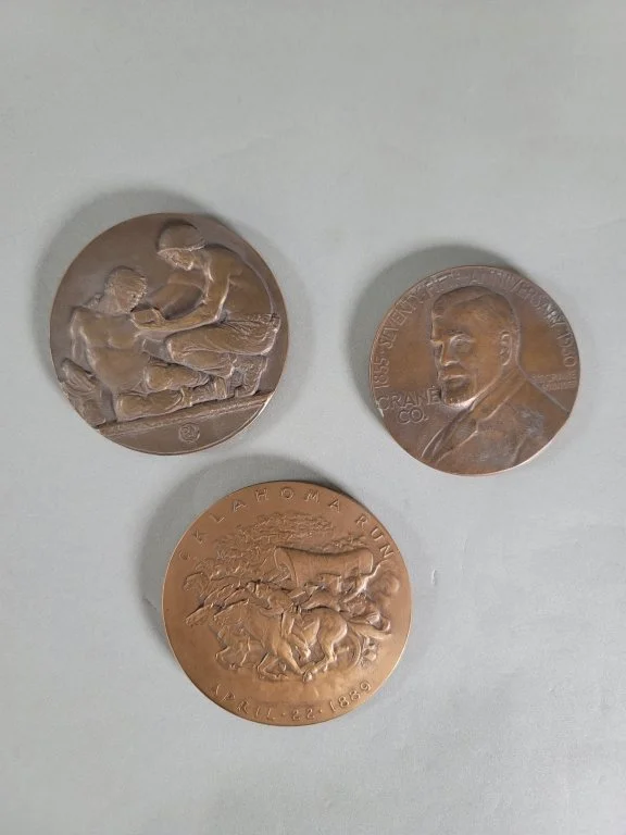 154 - Lot 365 - Three vintage bronze medals.jpg