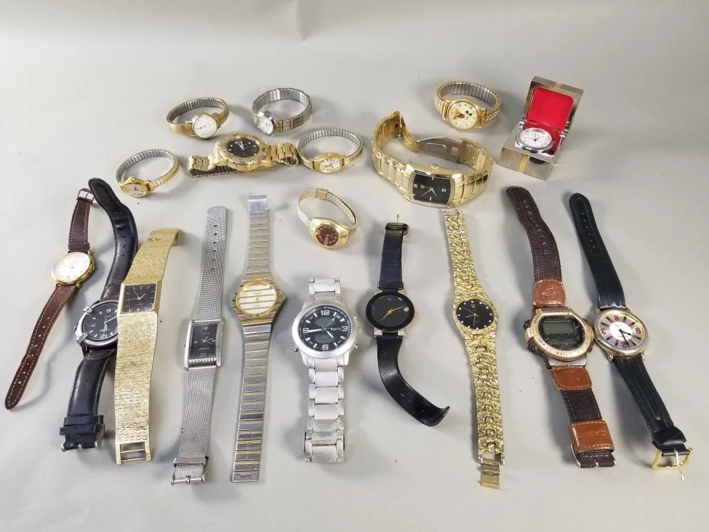 120_Rank_120_Lot_499_Group_of_quartz_watches.jpg