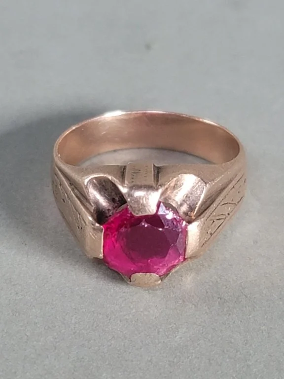 012 - Lot 455 - 10k gold and ruby ring.jpg