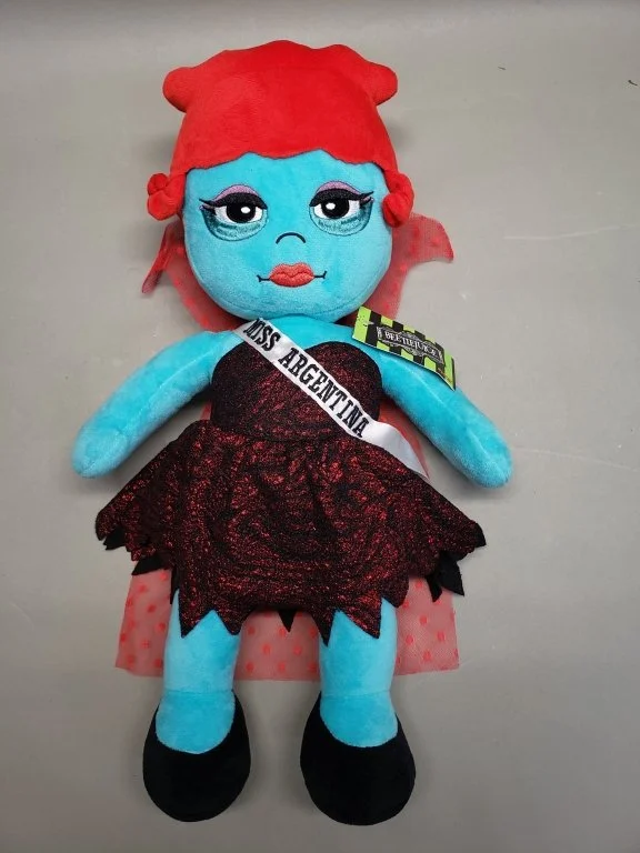 189_Lot_493_Beetlejuice_Miss_Argentina_plush_doll.jpg