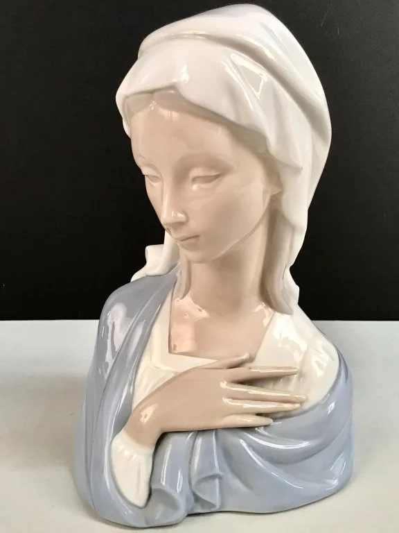 168 - Lot 512 - Vintage Lladró Madonna Head figure #4649.jpg