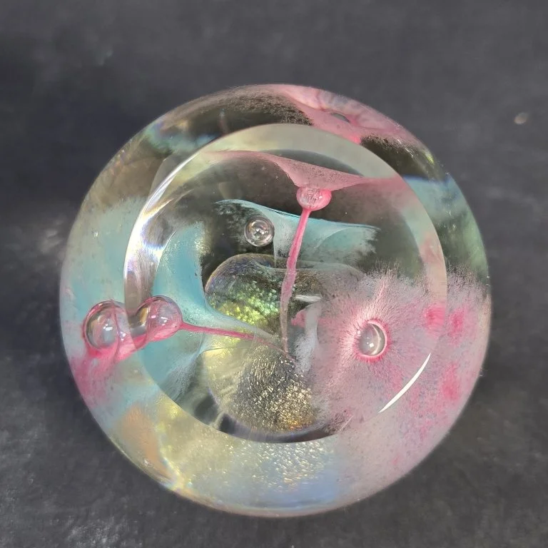 139 - Lot 178 - Signed Abelman art glass paperweight.jpg