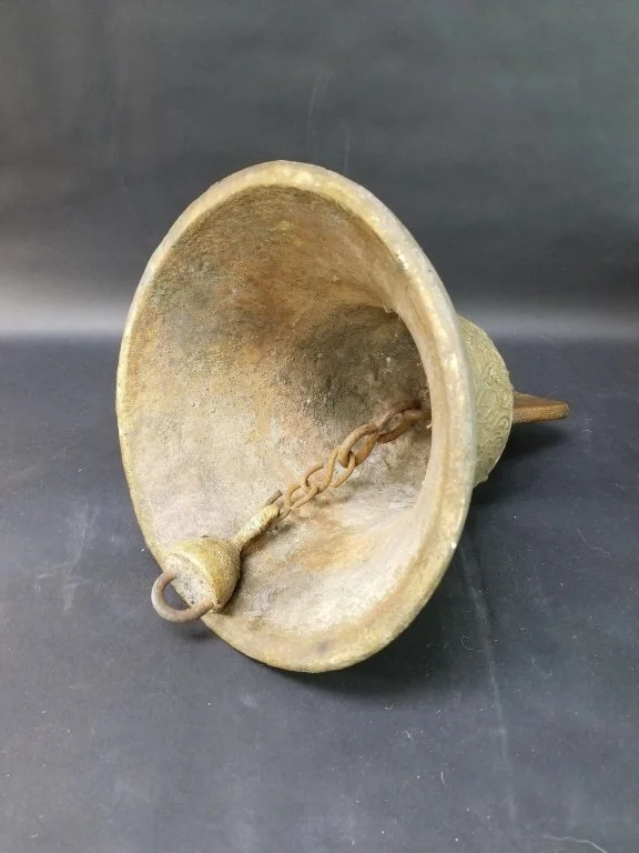 041_Lot_650_Spanish_colonial_style_bronze_bell_dated.jpg