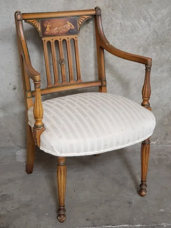 066 - Lot 125 - Vintage French-style arm chair.jpg