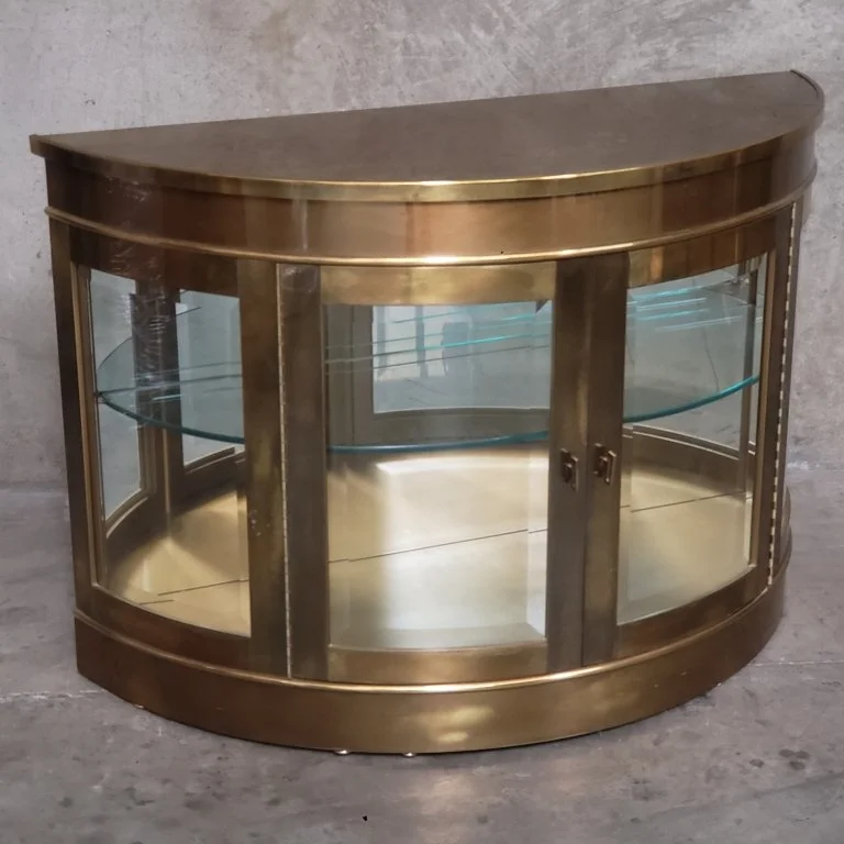 047_Lot_155_Mastercraft_brass_demilune_display_cabinet_with.jpg