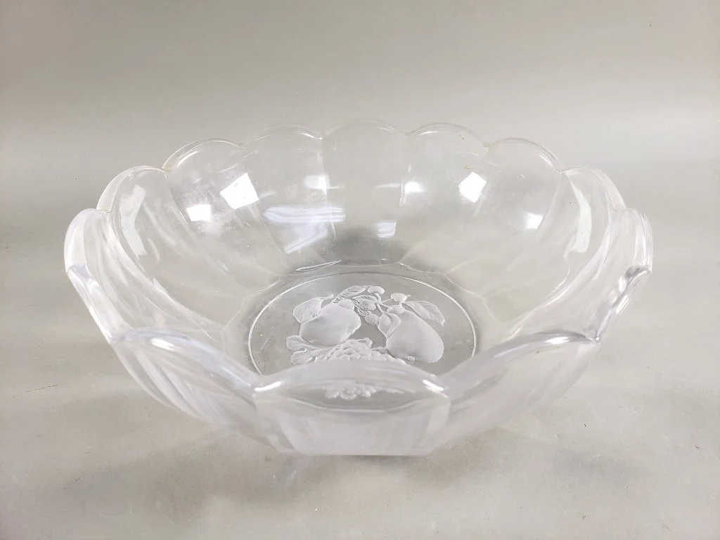 151_Lot_548_Val_St._Lambert_crystal_bowl.jpg