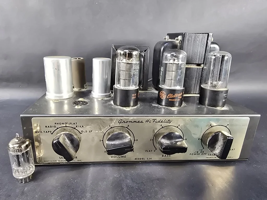 045_Lot_24_Vintage_Grommes_Hi_Fi_Little_Jewel_tube.jpg