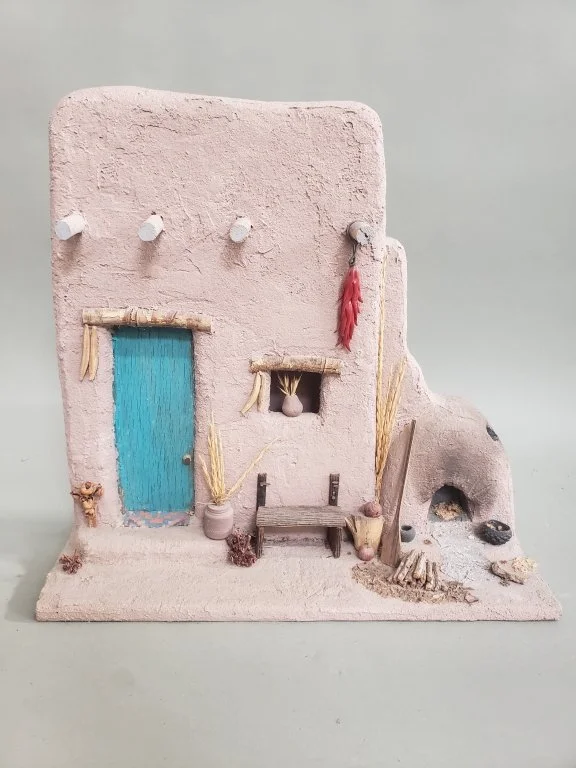 138_Lot_397_Size_Southwestern_style_composite_Pueblo_diorama.jpg