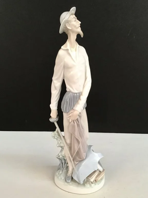 158 - Lot 508 - Vintage Lladró Don Quixote Standing Up figure #4854.jpg