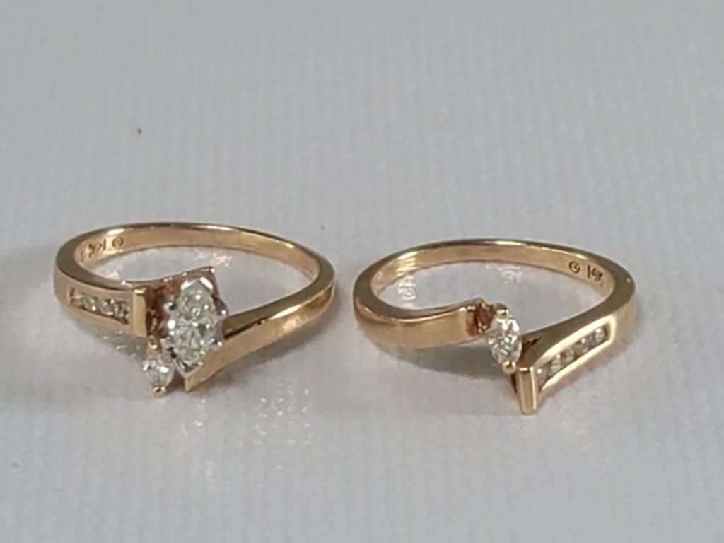 016 - Lot 603 - 14k gold and diamond 2 piece engagement ring.jpg