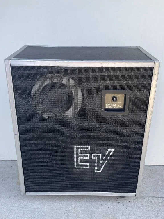 064 - 327h Large EV base speaker system B115-M.jpg