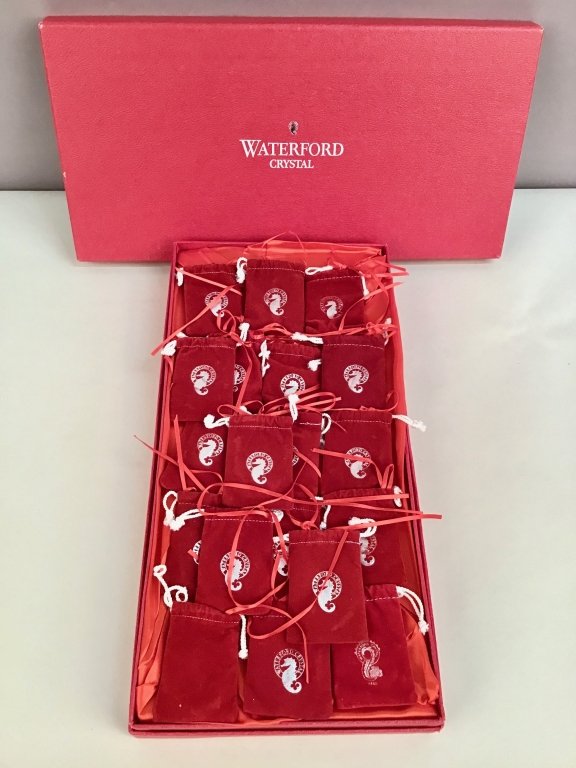 039_Lot_560_Collection_of_19_Waterford_crystal_Christmas.jpg