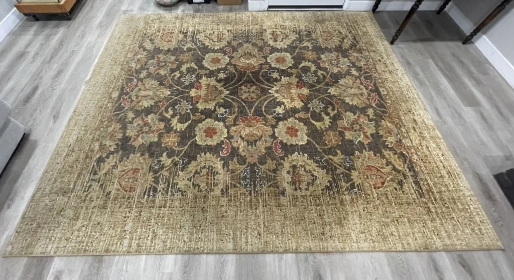 162 - Lot 323h - Large area rug.jpg