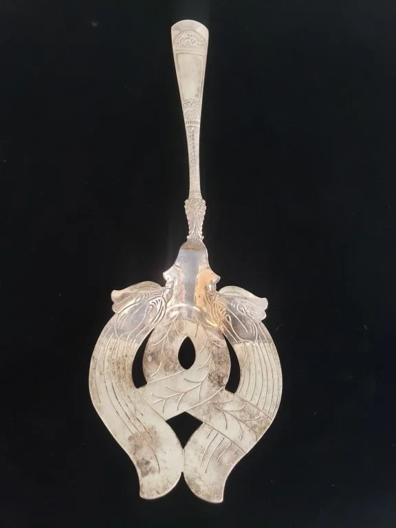 051 - Lot 327 - Antique sterling silver utensil.jpg