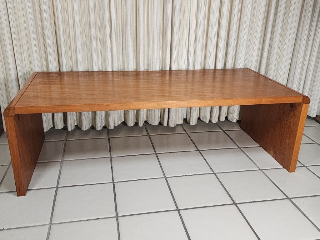 028 - 337h Mid-century modern Trioh Danish table.jpg