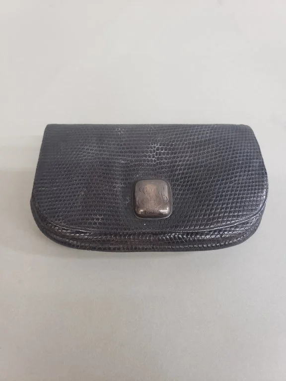 096_Lot_437_Vintage_sterling_silver_and_lizard_skin_wallet.jpg