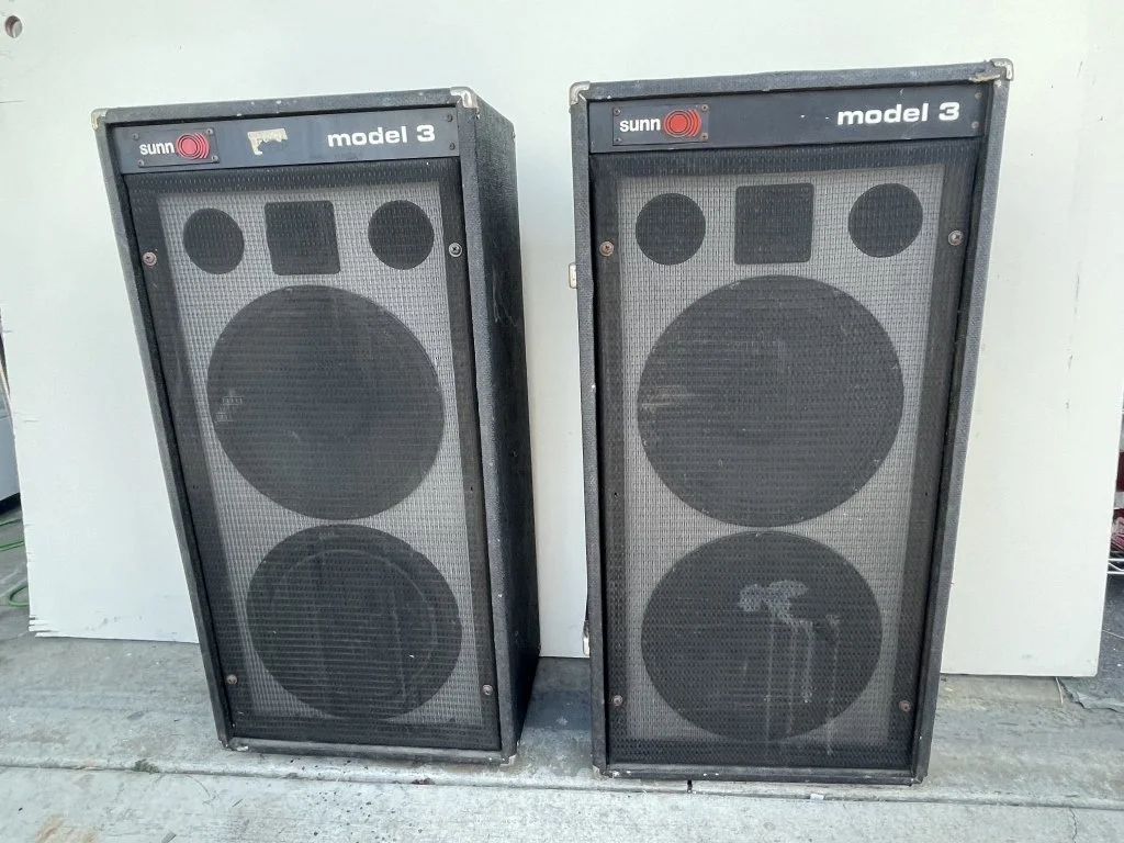 067 - 338h Pair of large SUNN model 3 speakers.jpg